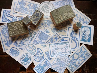 Různá linorytová razítka